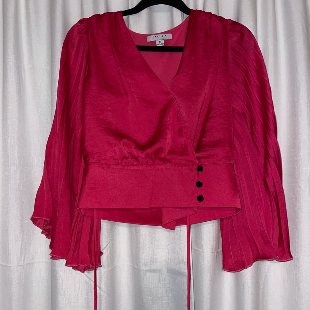 pink blouse